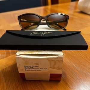 Maui Jim Womans Sunglasses